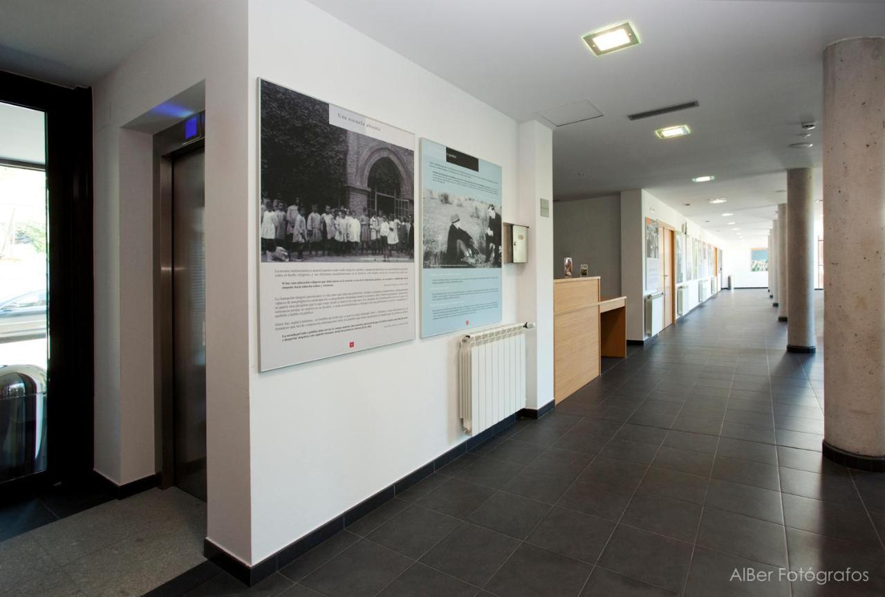 Albergue Francisco Giner De Los Rios Villablino Eksteriør bilde